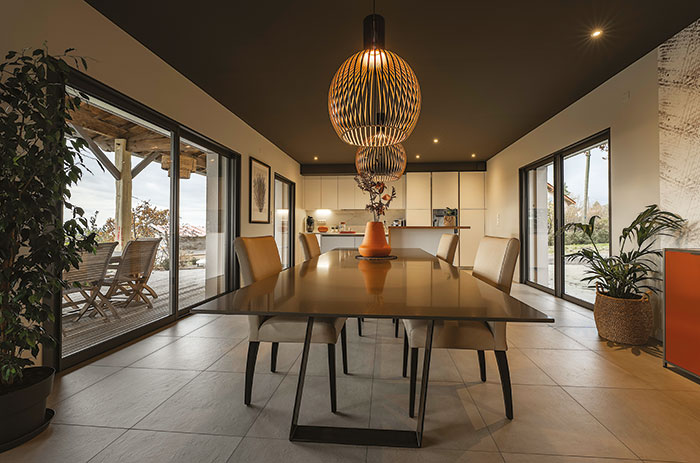 corine durrieu rouge indigo decoratrice