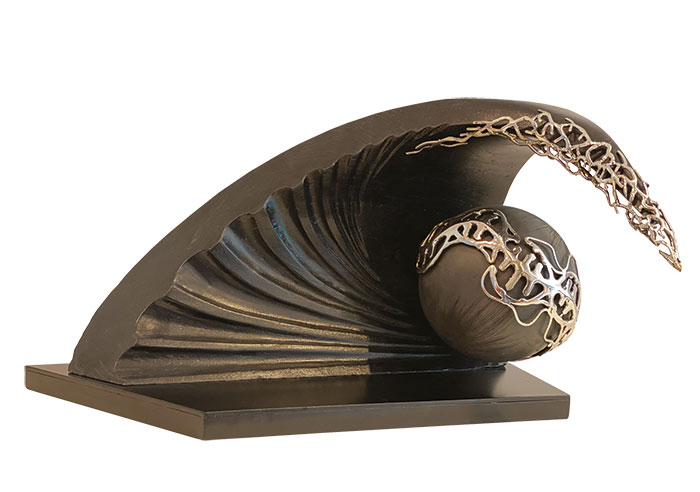 la main est l'outil 2024