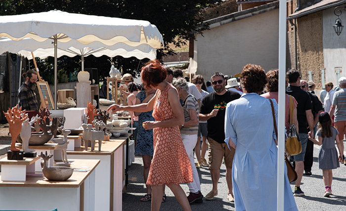 marche ceramique contemporaine giroussens juin 2025